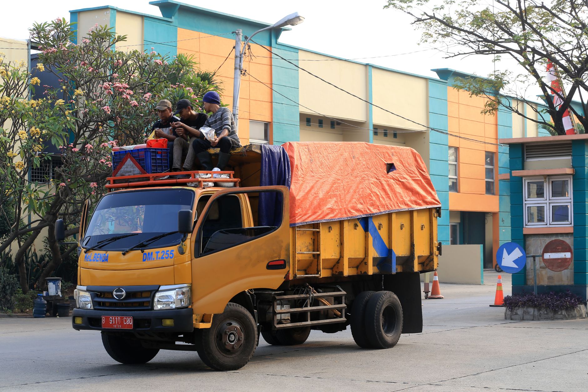 Truk Bakan